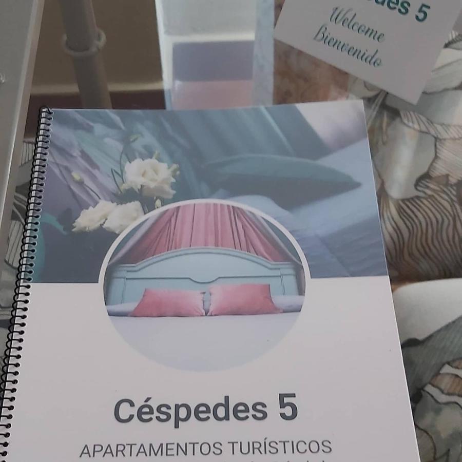 A 20 Metros De La Mezquita Catedral ,Apartamentos Turistico Cespedes 5 กอร์โดบา ภายนอก รูปภาพ
