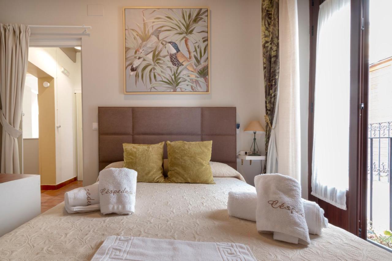 A 20 Metros De La Mezquita Catedral ,Apartamentos Turistico Cespedes 5 กอร์โดบา ภายนอก รูปภาพ