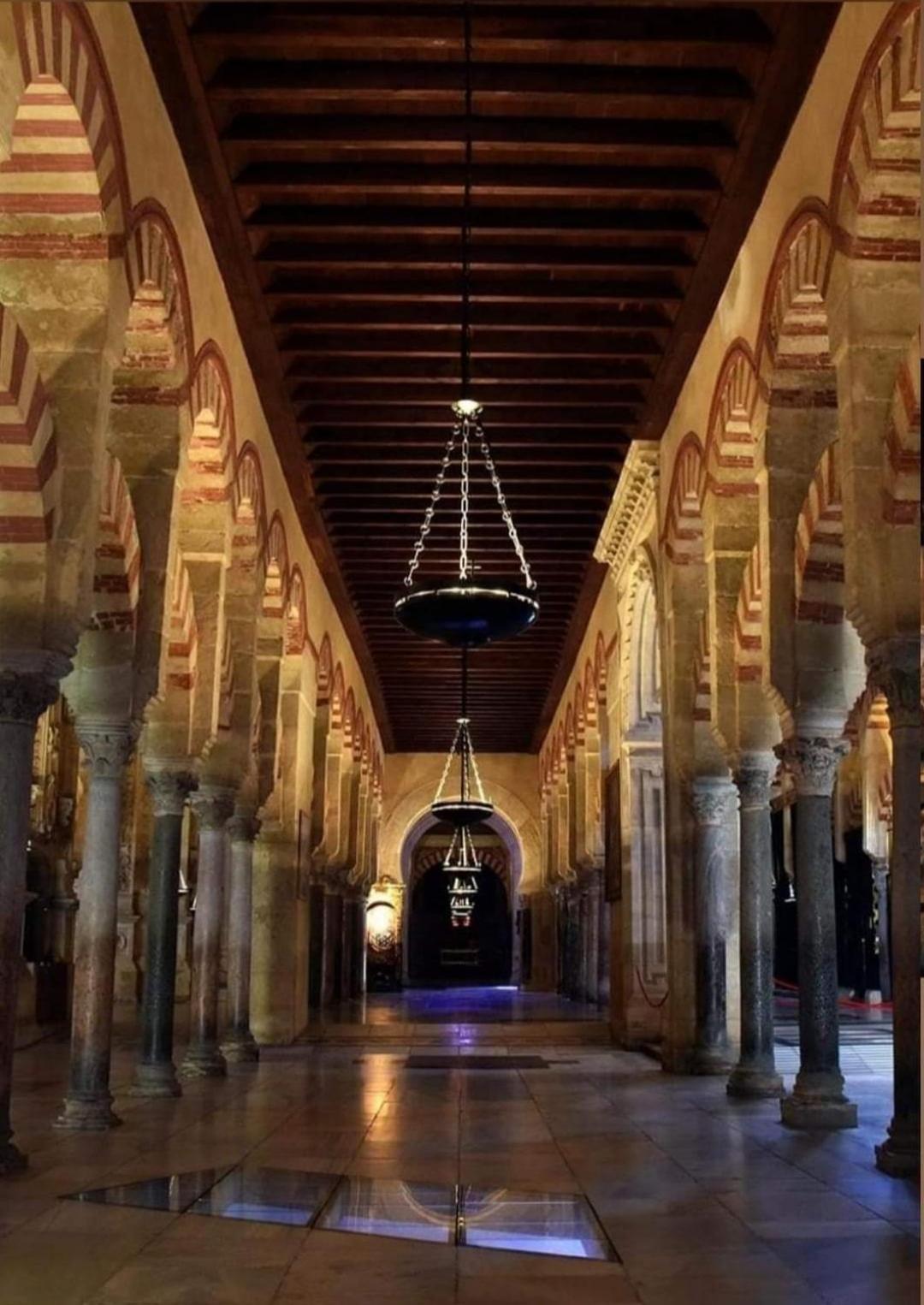 A 20 Metros De La Mezquita Catedral ,Apartamentos Turistico Cespedes 5 กอร์โดบา ห้อง รูปภาพ