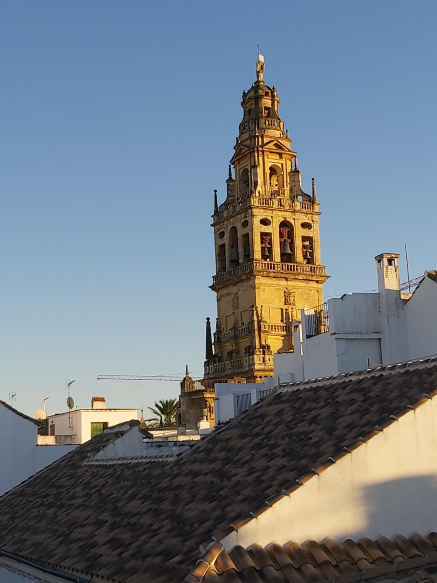 A 20 Metros De La Mezquita Catedral ,Apartamentos Turistico Cespedes 5 กอร์โดบา ห้อง รูปภาพ